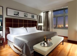 Eurostars Grand Marina Hotel